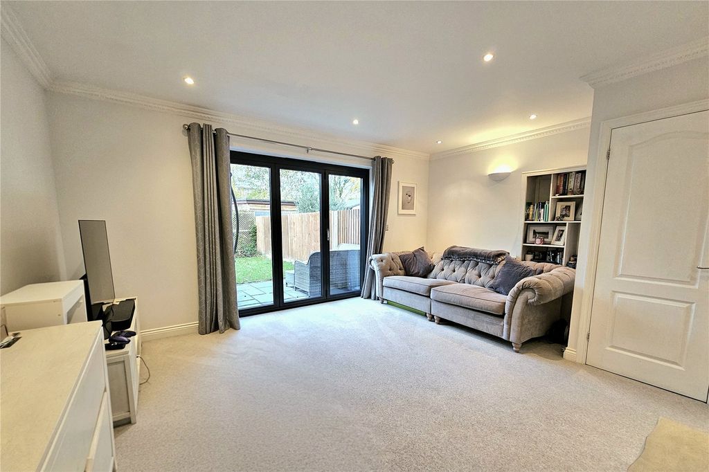 Property photo 2 of 13 Picture No. 06