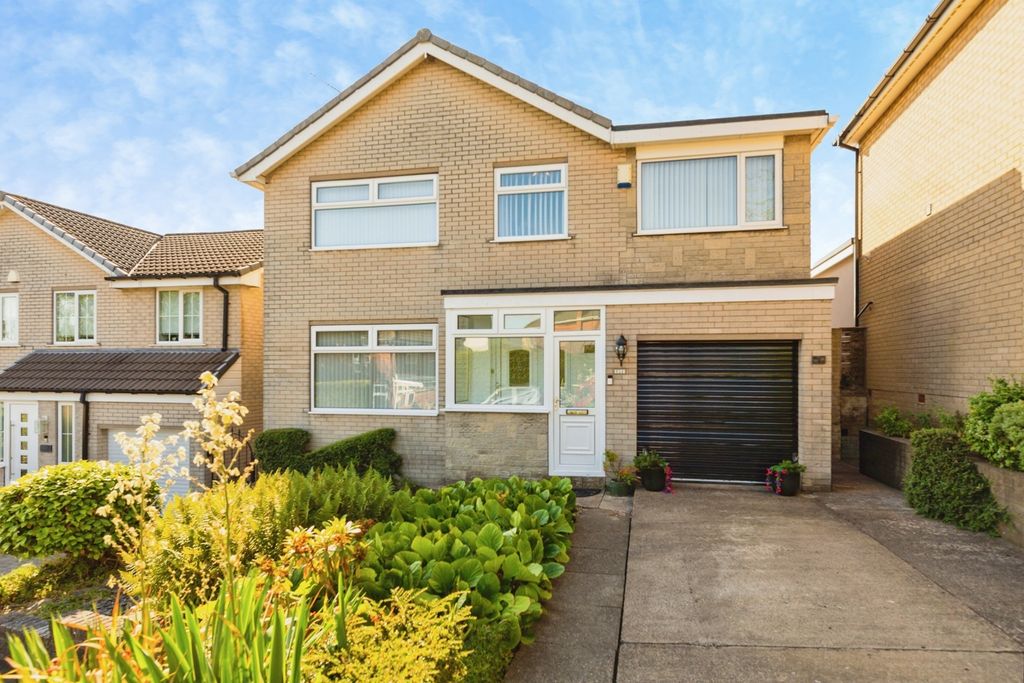 Property photo 1 of 17 Pbox-Img.Jpg