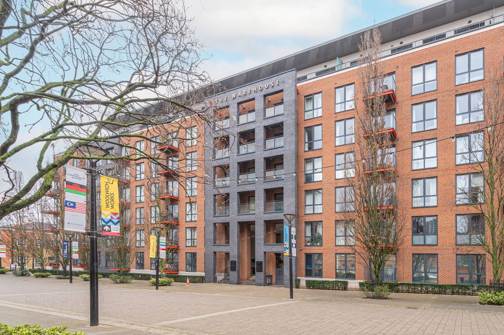 Property photo 3 of 18