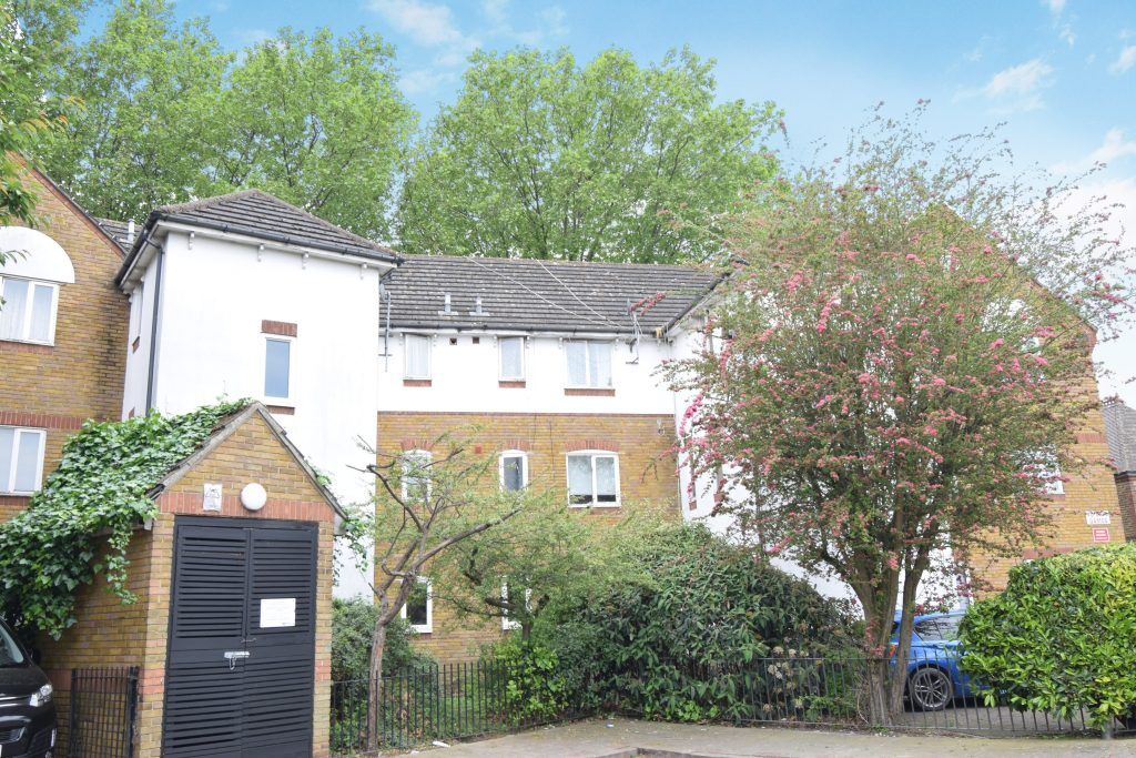 Property photo 2 of 14