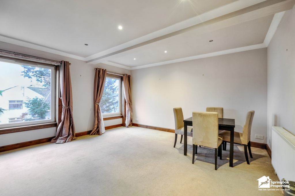 Property photo 2 of 12 Image 1