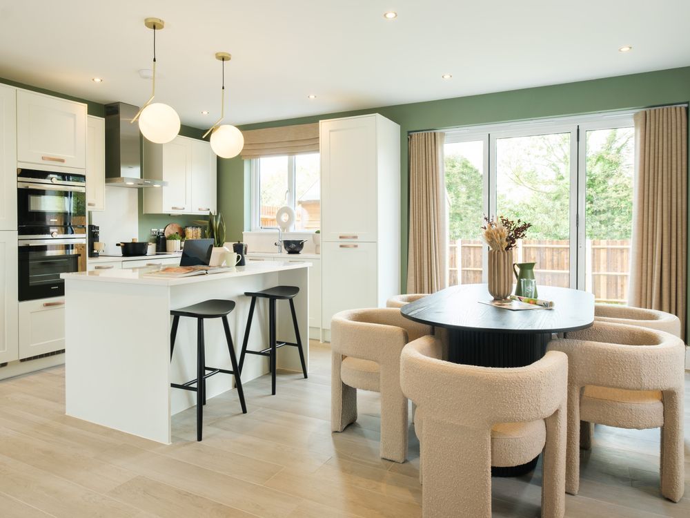 Property photo 3 of 10 The Windsor - Kitchen