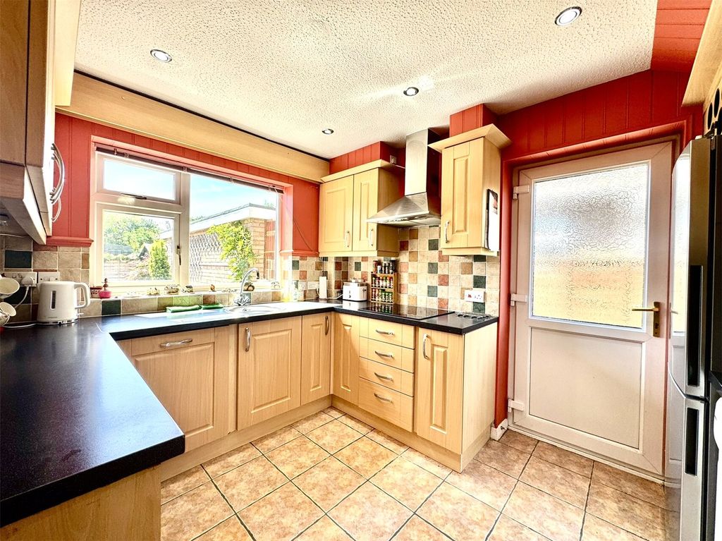 Property photo 3 of 19 Picture No. 09