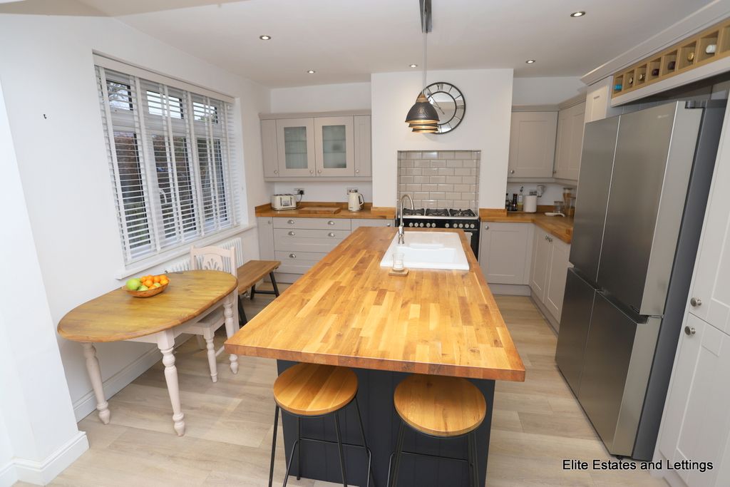 Property photo 2 of 20 02-Img_1389