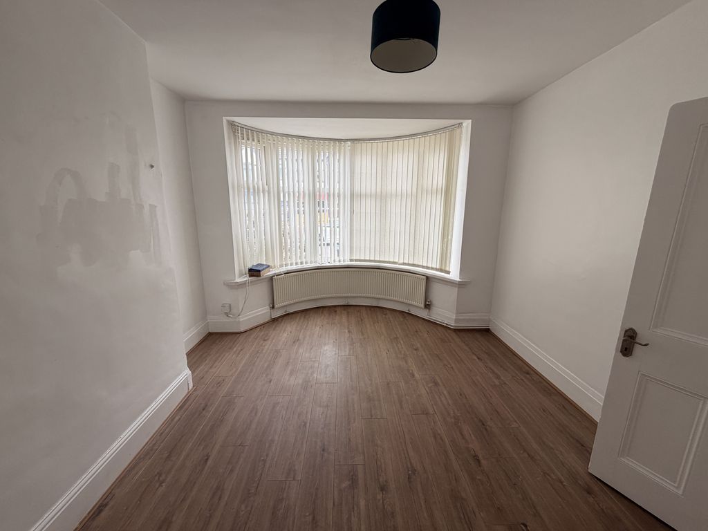 Property photo 2 of 10 Gallery