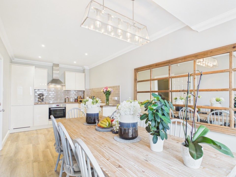 Property photo 3 of 25