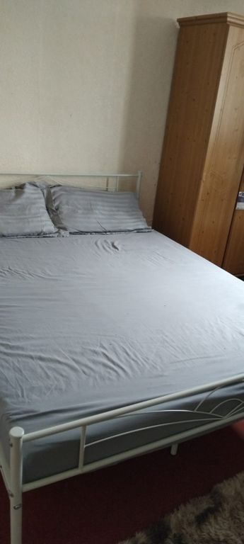 Property photo 1 of 2