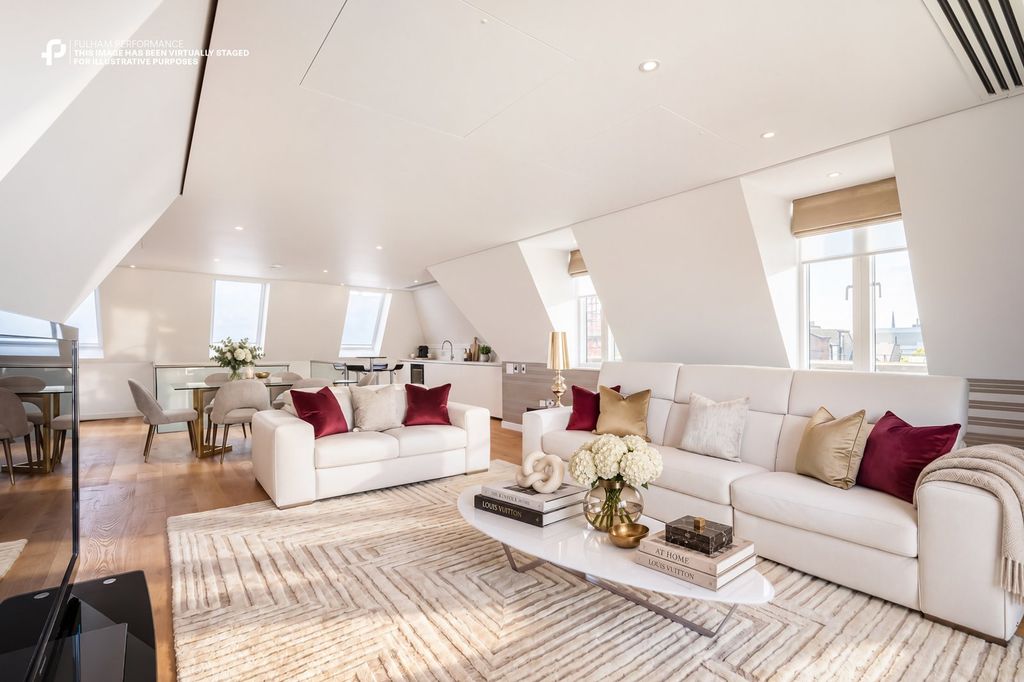 Property photo 1 of 10 Reception Room