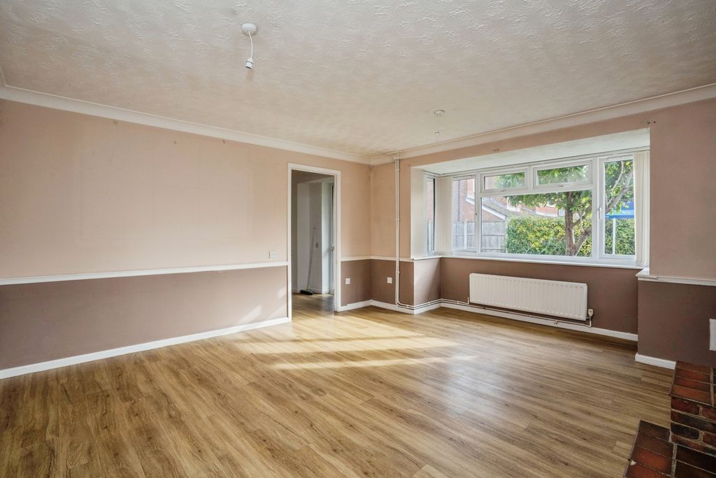 Property photo 2 of 21 Photo