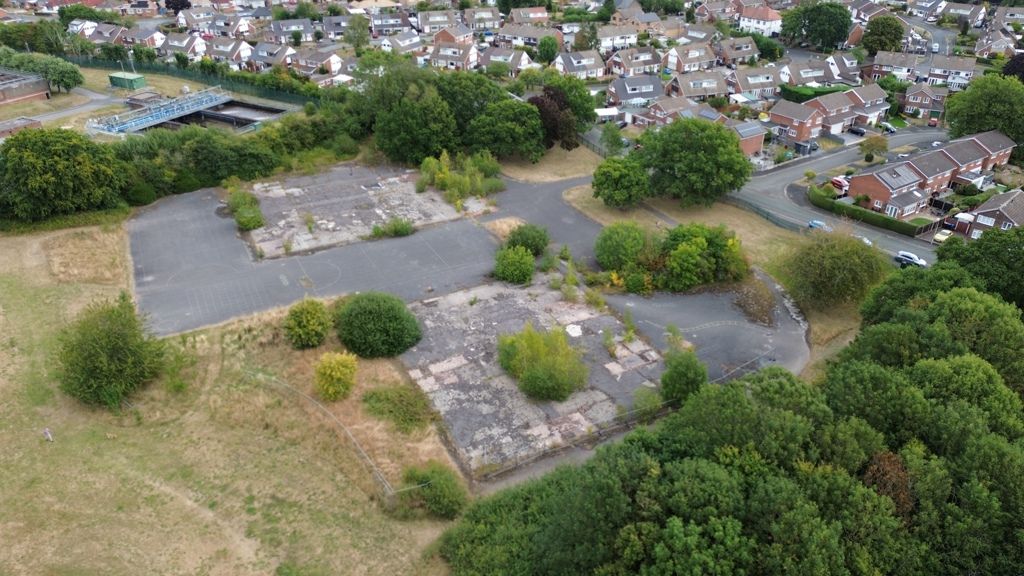 Property photo 3 of 5 Photo 1