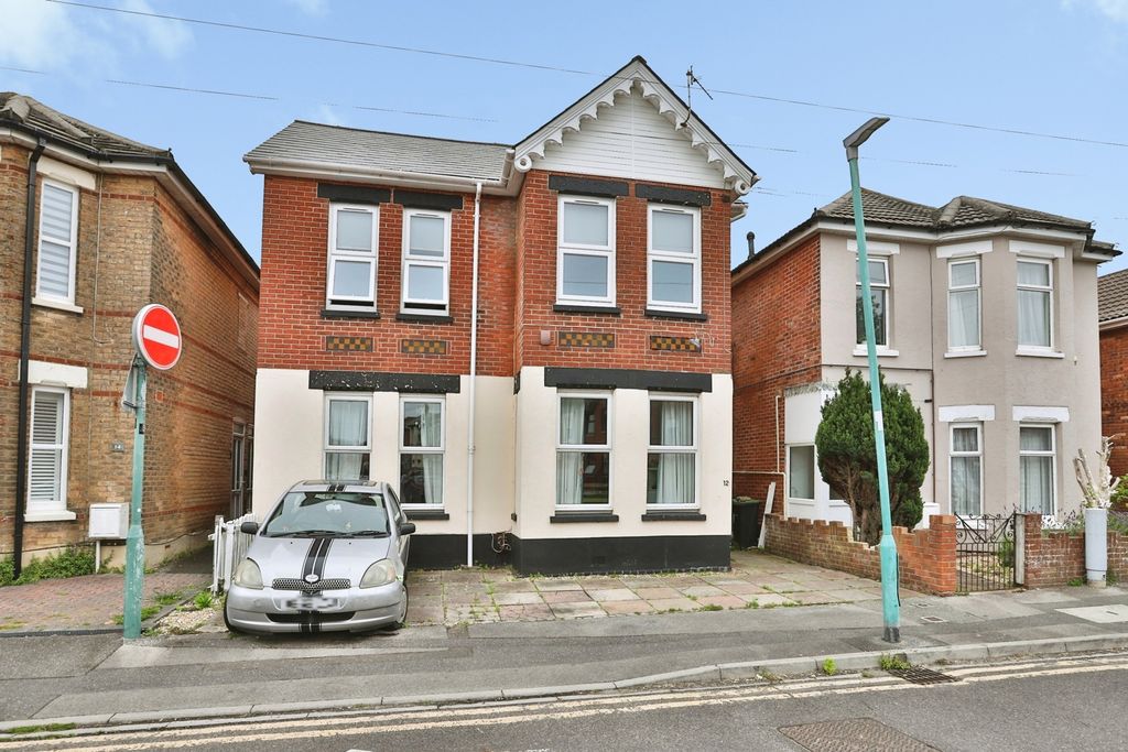 Property photo 1 of 16 Pbox-Img.Jpg