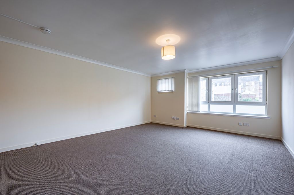 Property photo 3 of 29