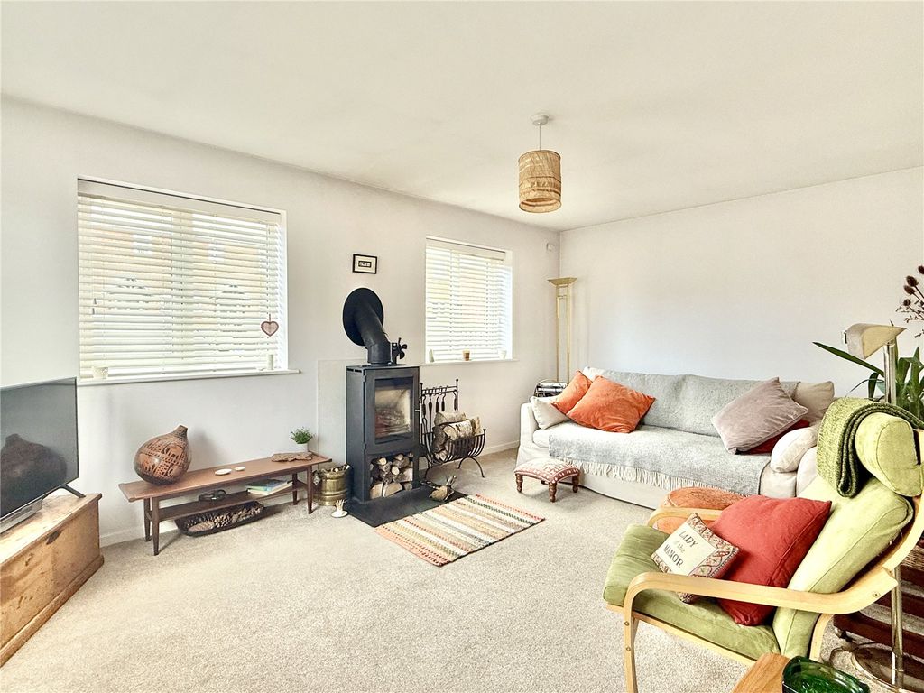 Property photo 2 of 21 Picture No. 09