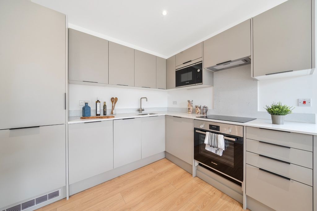 Property photo 3 of 12 4400462