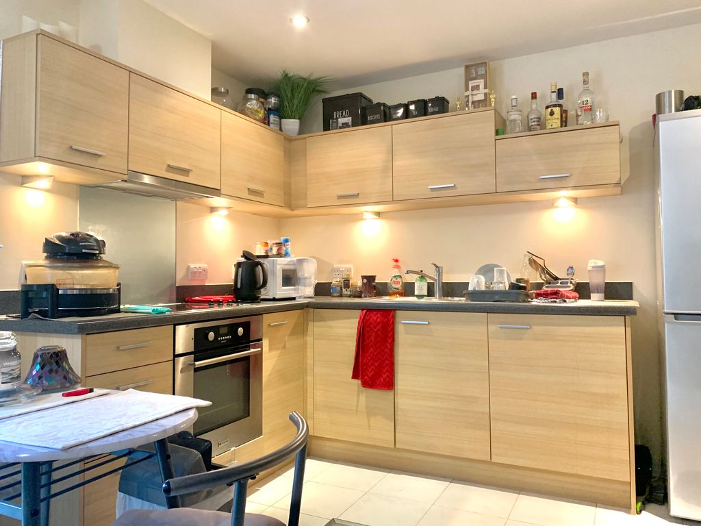 Property photo 2 of 9