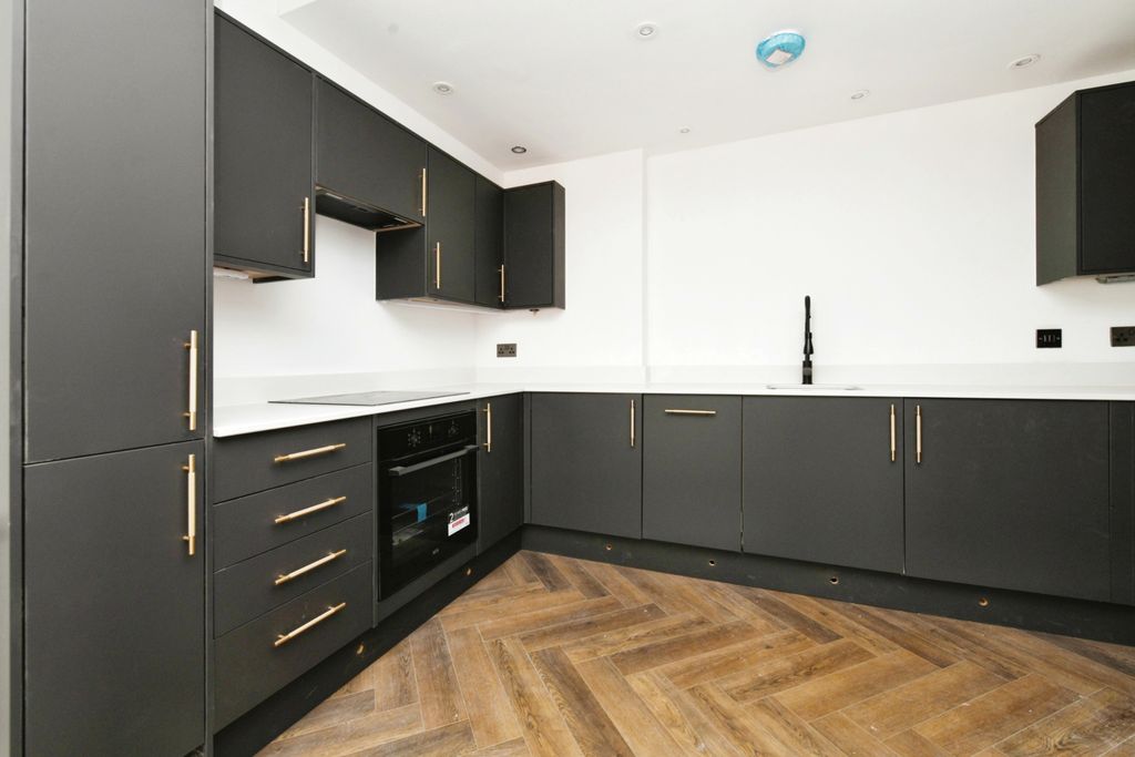 Property photo 3 of 12 Photography