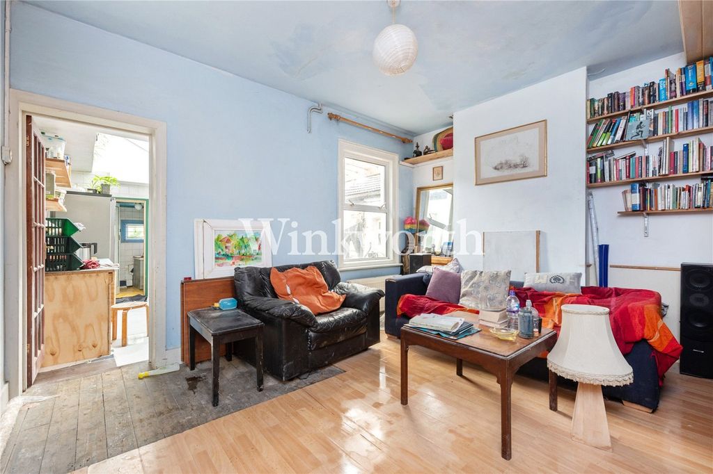 Property photo 3 of 14 Picture No. 02