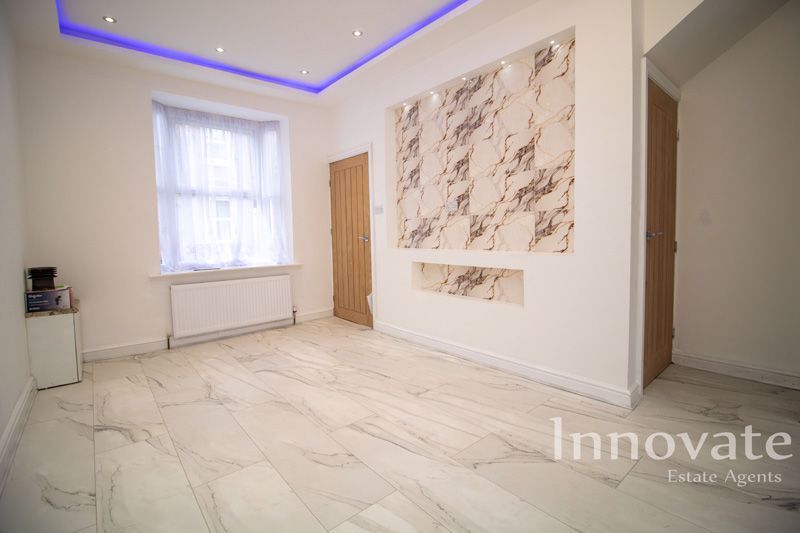 Property photo 2 of 10 Photo 2