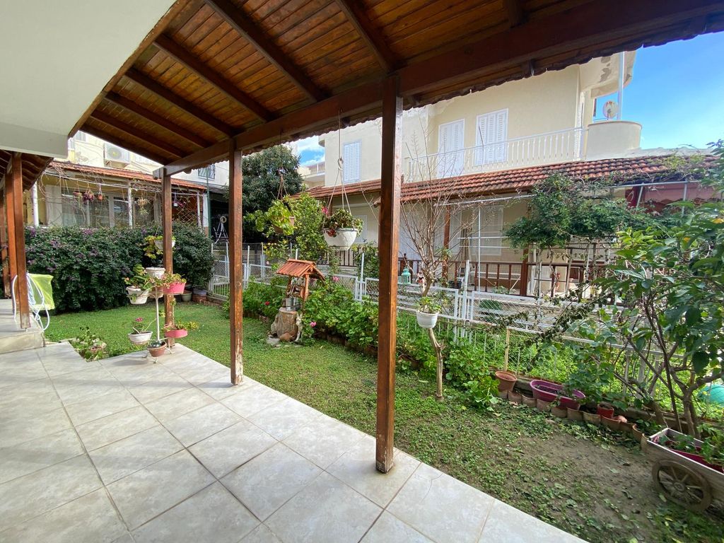 Property photo 2 of 22 Sea View Three-Bedroom Kusadasi Villa For Sale - Private Garden With Lemon Trees