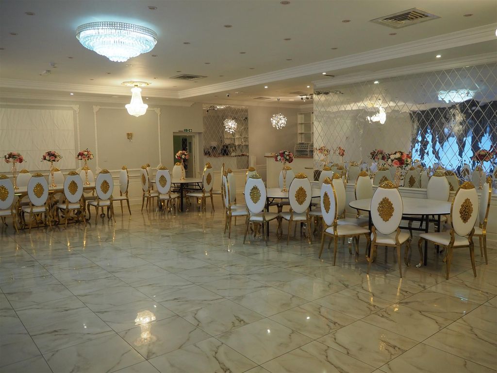 Property photo 2 of 8 Photo 1