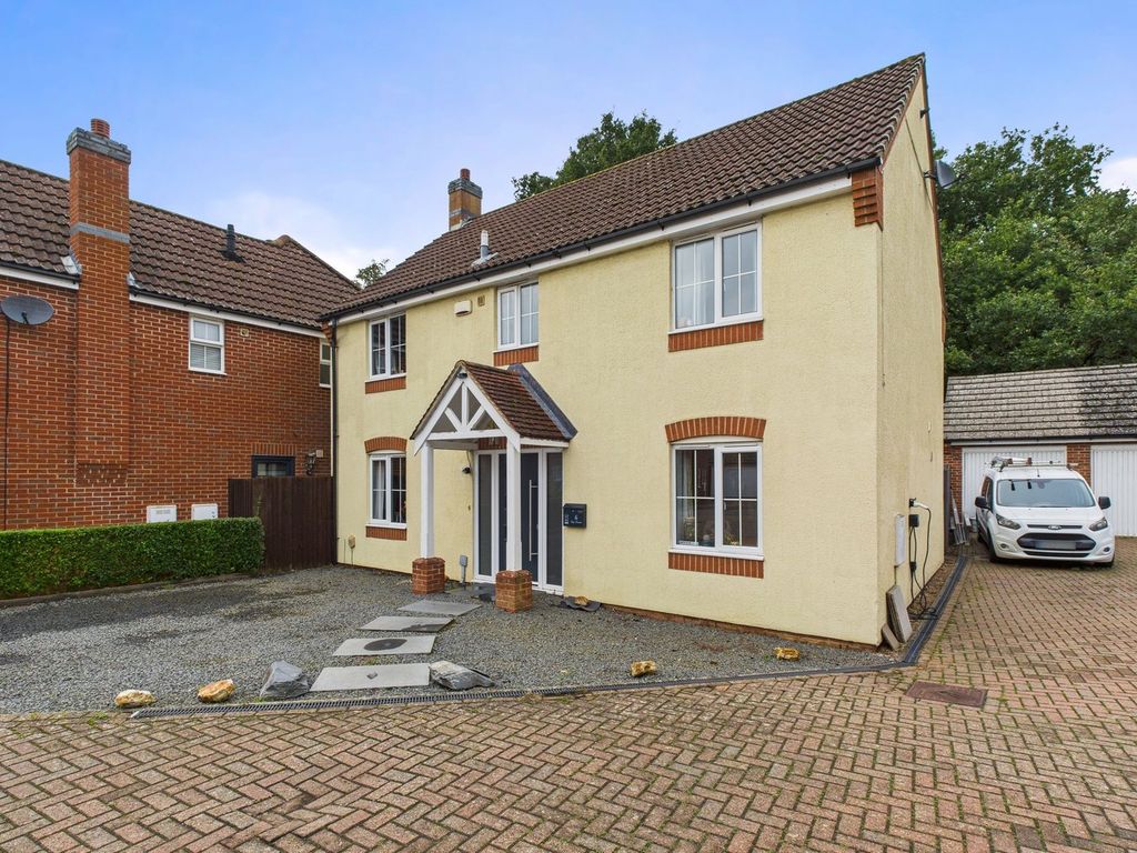 Property photo 1 of 19