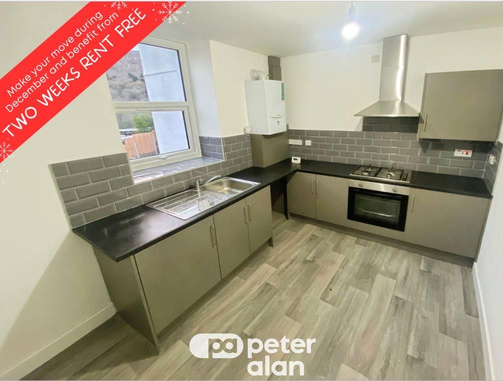 Property photo 1 of 5 Kitchen