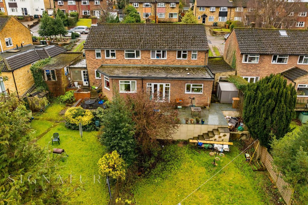 Property photo 3 of 15 Rear Extension