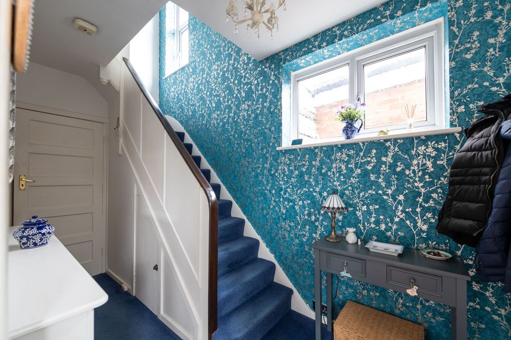 Property photo 3 of 22