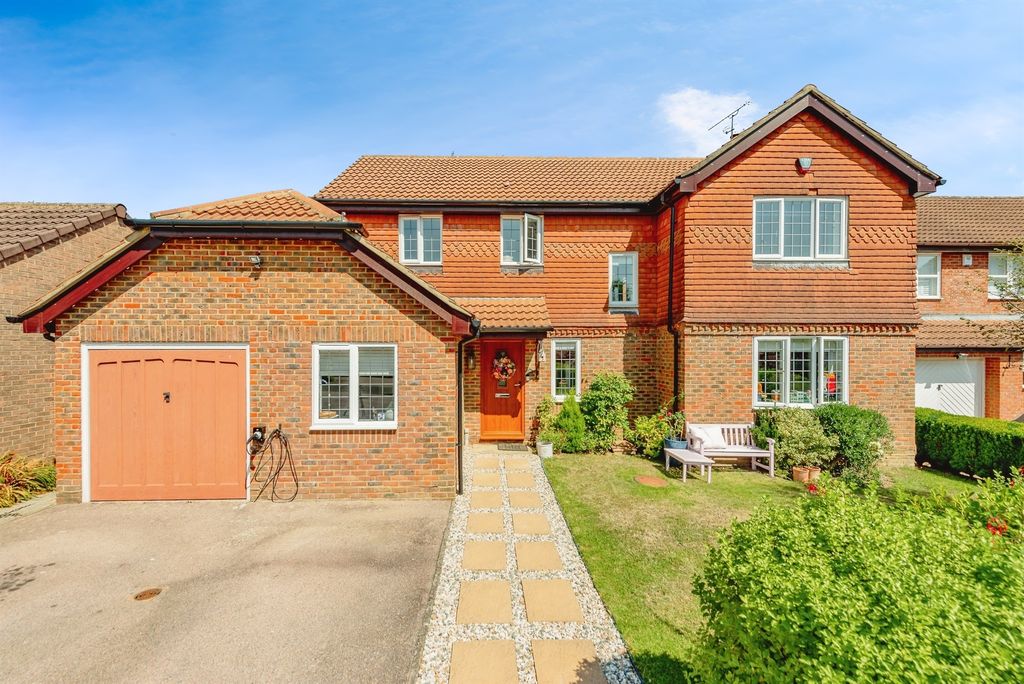 Property photo 1 of 17