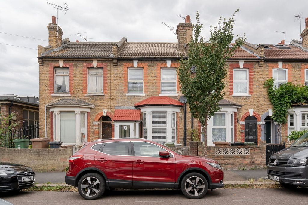Property photo 1 of 34