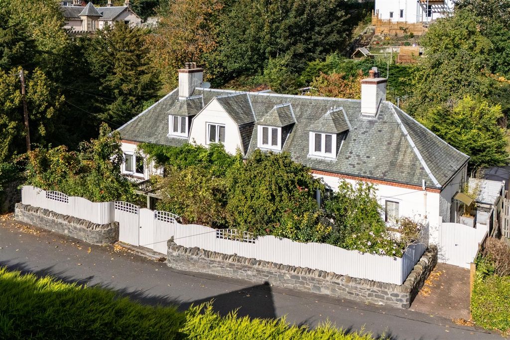 Property photo 1 of 42 Minchview-01.Jpg