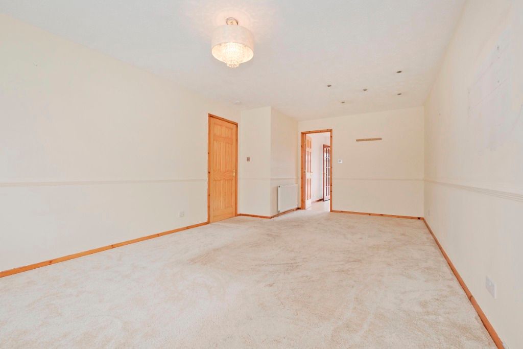 Property photo 3 of 14 Photo 3