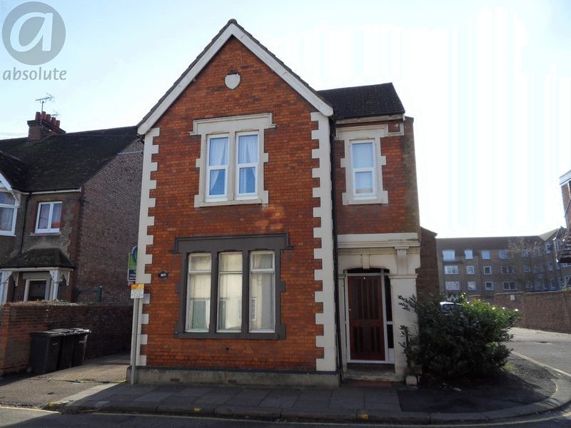 Property photo 1 of 6 Main Building