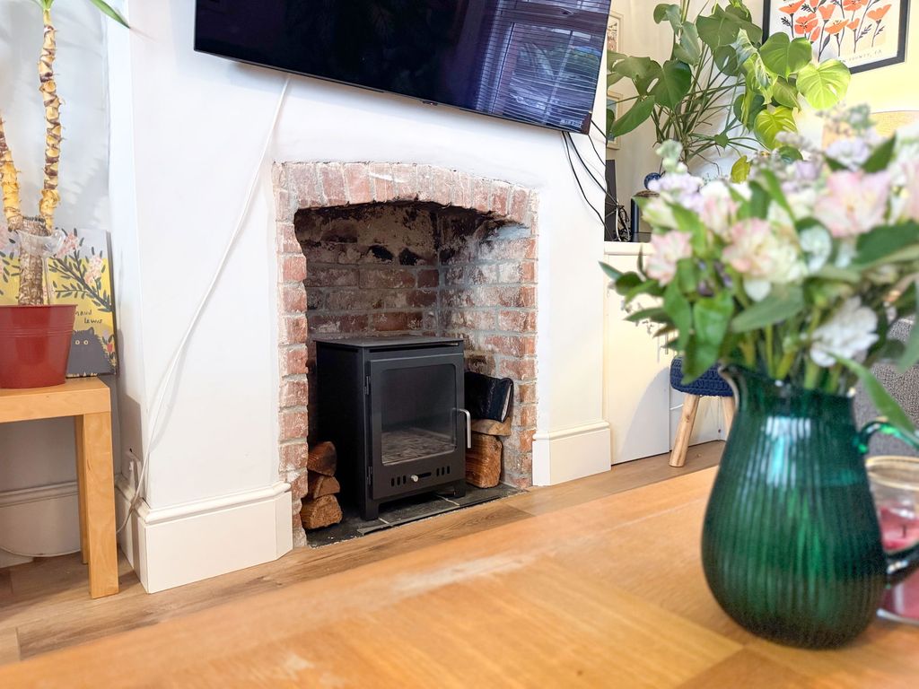 Property photo 3 of 23