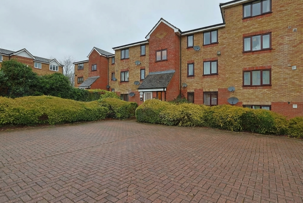 Property photo 1 of 12 Front View