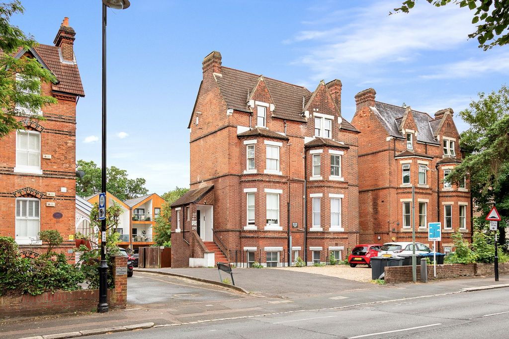 Property photo 1 of 14