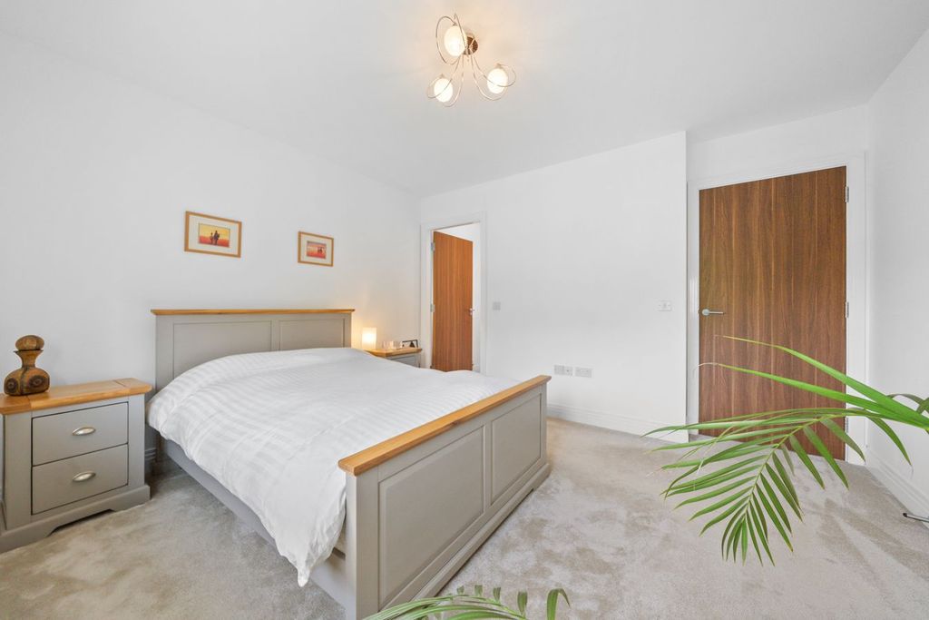 Additional image 41 of 5 bed detached house for saleCastleton Crescent, Falkirk FK2