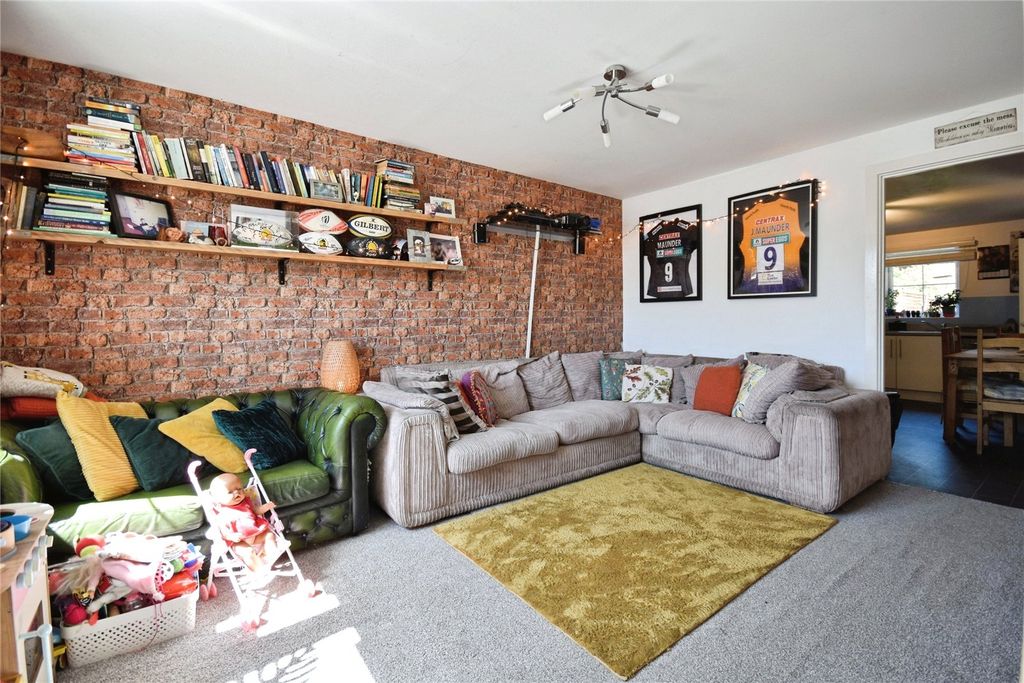 Property photo 2 of 14 Picture No. 06