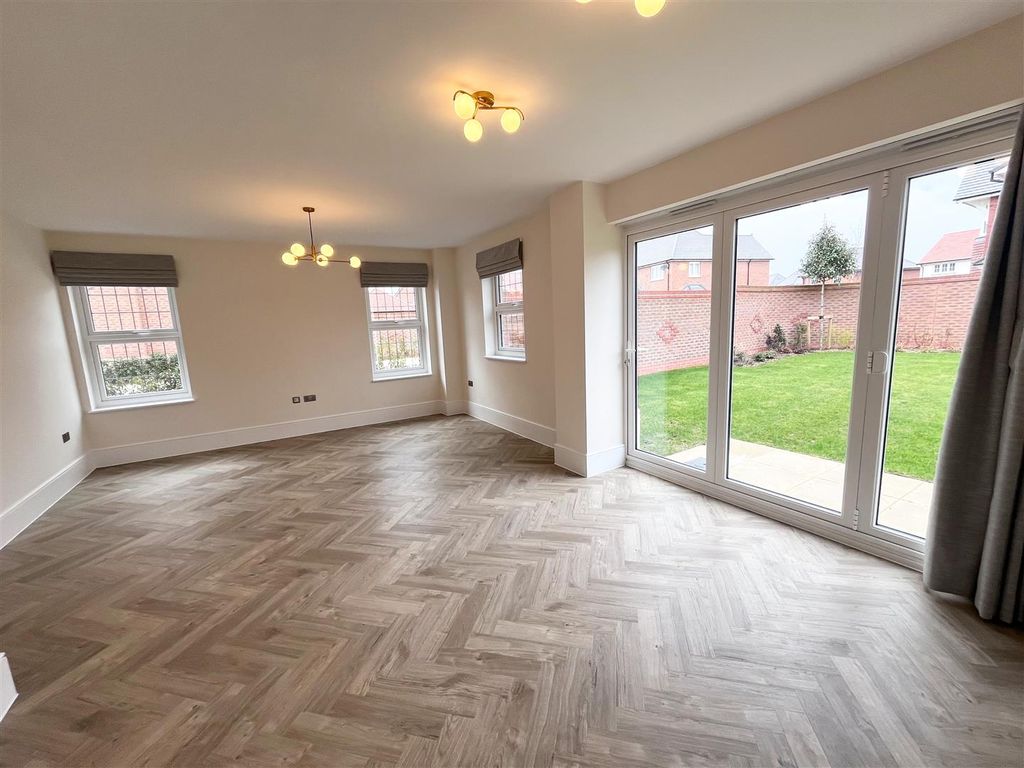 Additional image 8 of 5 bed property to rentCotes Drive, Knutsford WA16