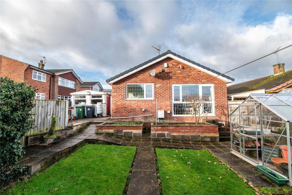 Property photo 1 of 19 Picture No. 06