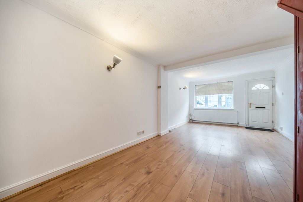 Property photo 2 of 11 Picture No. 11