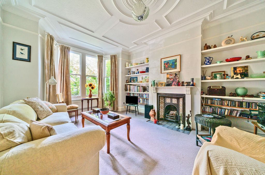 Property photo 2 of 16 1350825-12-68Beb2...