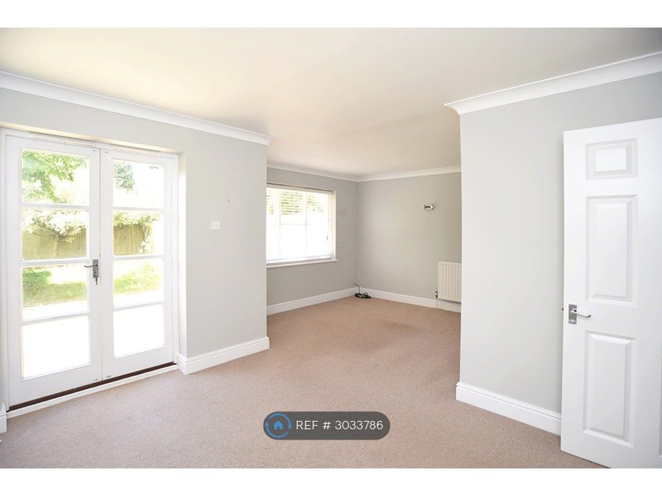 Property photo 3 of 29