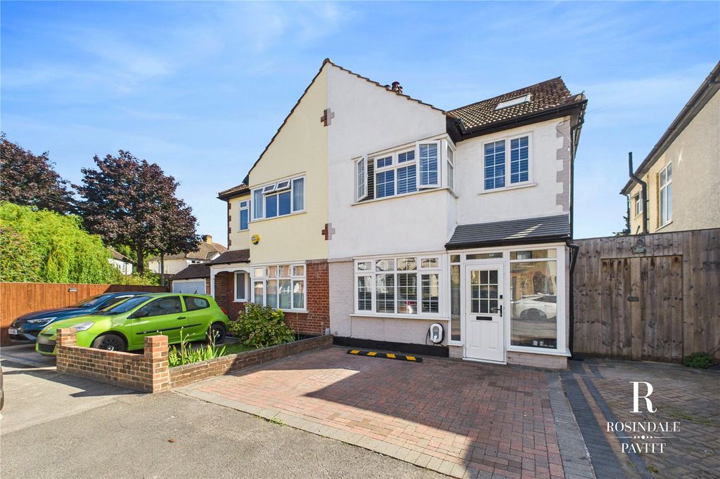 Property photo 1 of 38 Picture No. 37