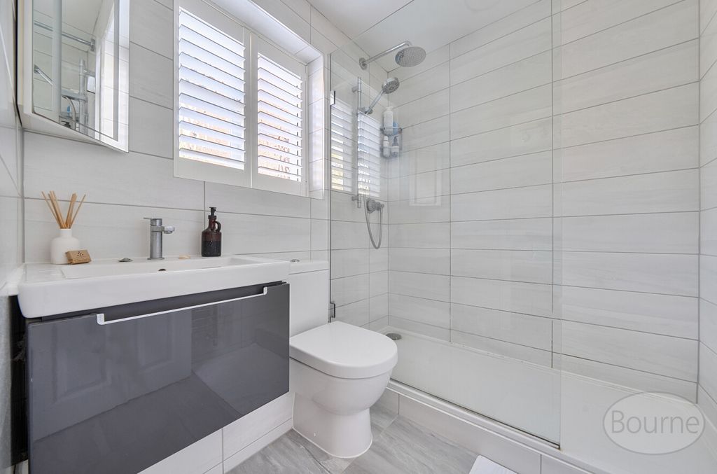 Additional image 7 of 2 bed flat for saleAlbury Road, Guildford, Surrey GU1