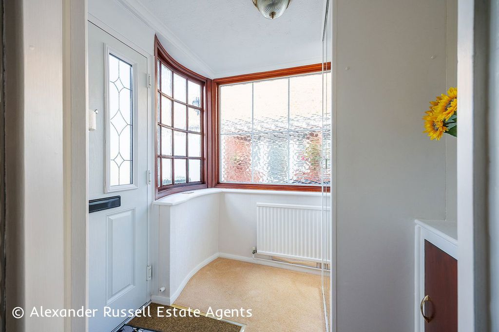 Property photo 3 of 36