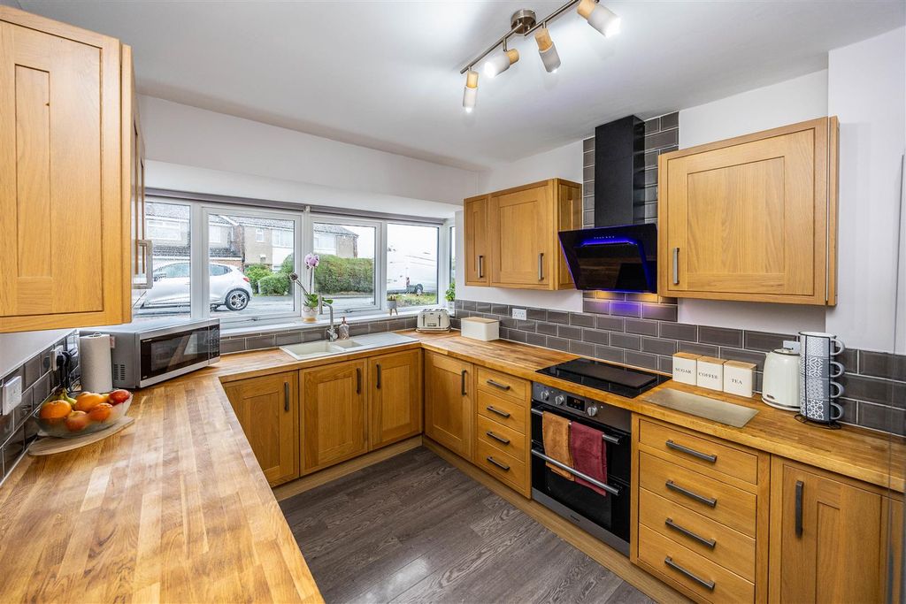 Property photo 3 of 35 59Stadbrd-141125-1.Jpg