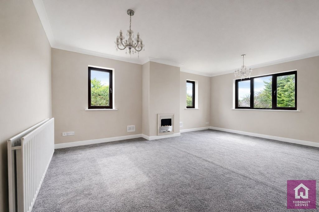 Property photo 3 of 23 Picture No. 26