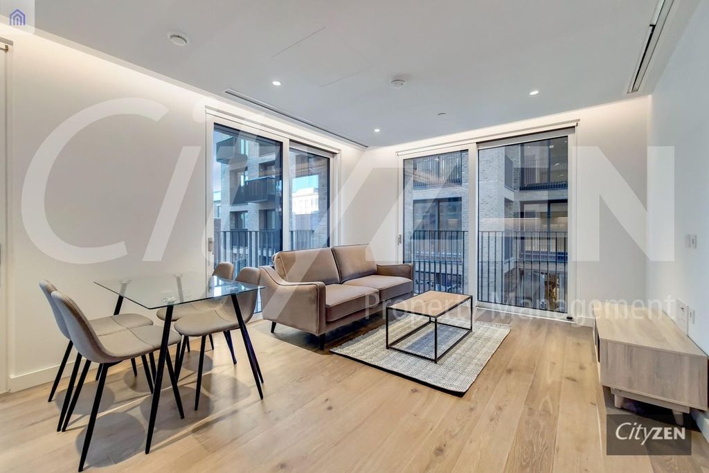 Property photo 1 of 10 Reception Room