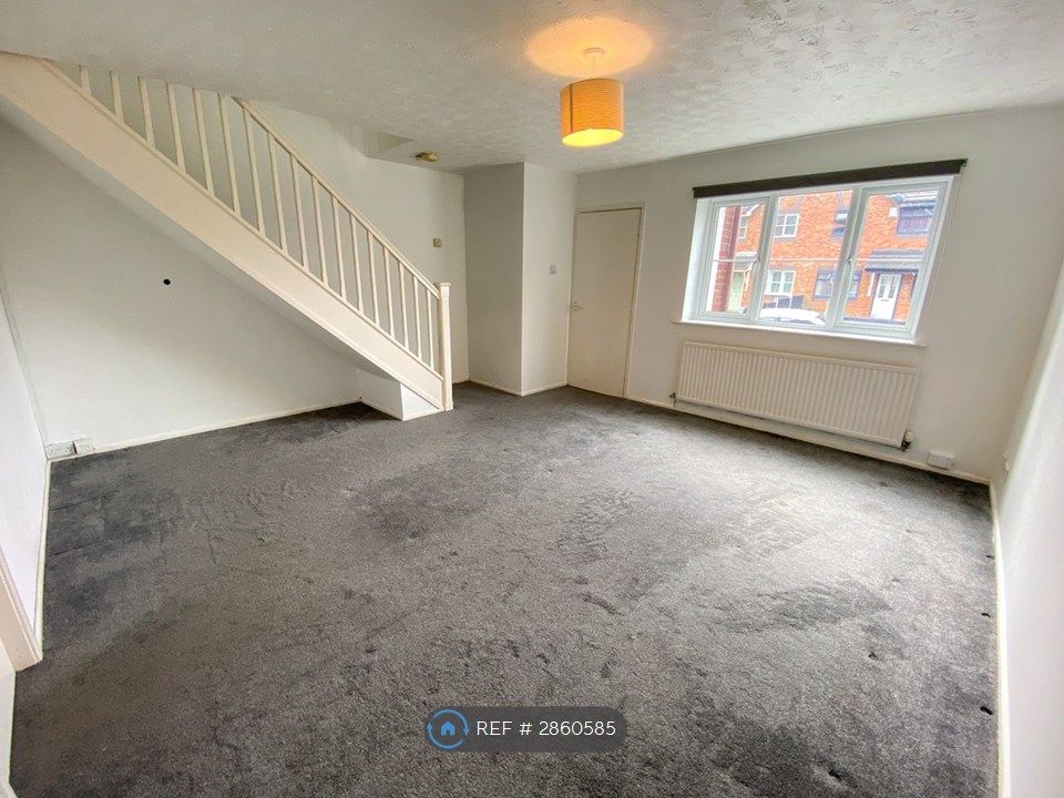 Property photo 3 of 13